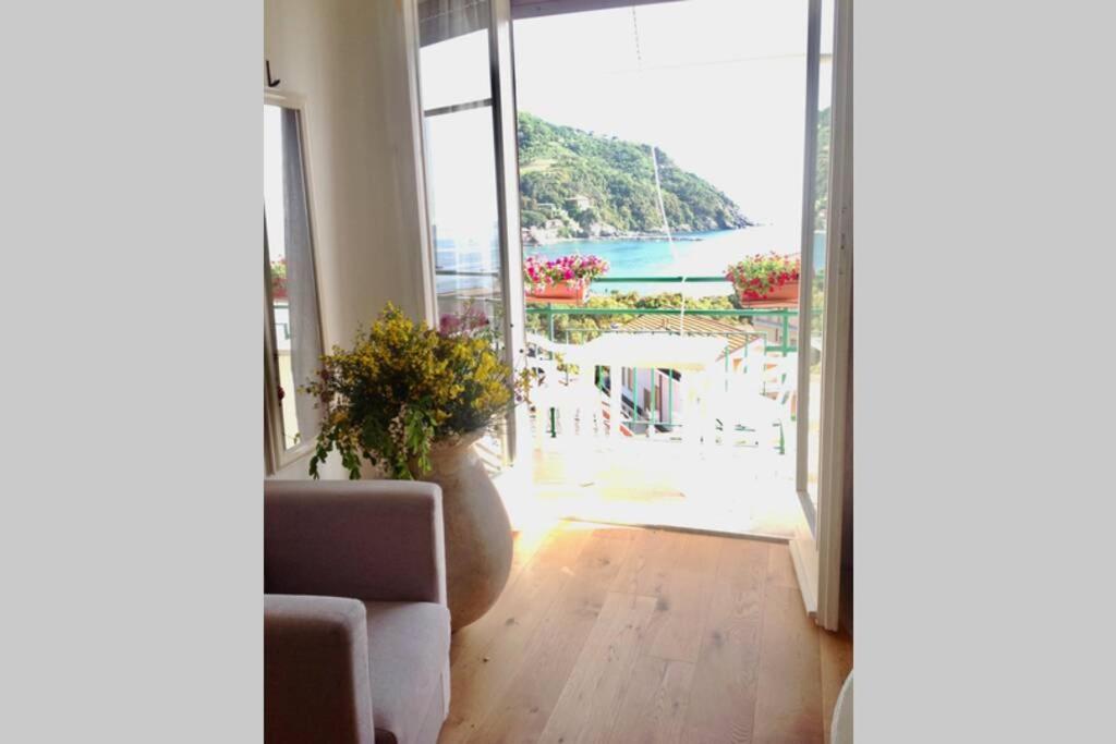 Splendido Appartamento Vista Mare 레반토 외부 사진