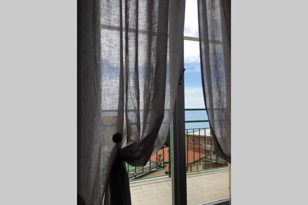 Splendido Appartamento Vista Mare 레반토 외부 사진
